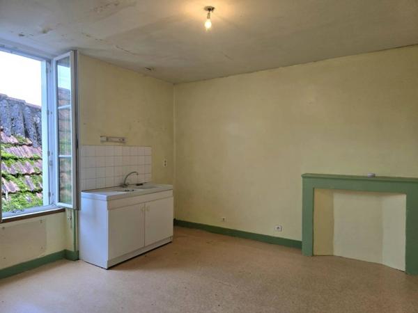 Maison au coeur du Bourg de Palluaud