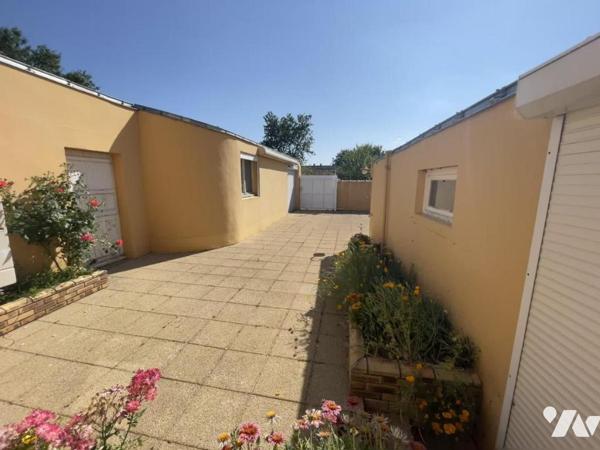 CENTRE DE BOUAYE MAISON 110m² sur terrain de 563m²