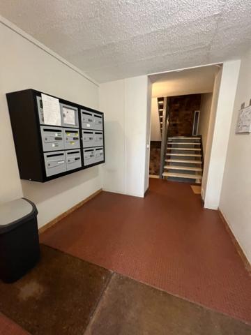 A VENDRE - APPARTEMENT LOUE - LONGJUMEAU (91) - 2 CHAMBRES