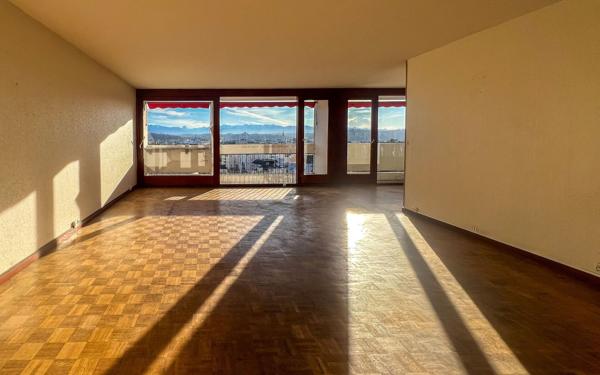 Appartement à vendre    5 pièces • 115 m2 Pau