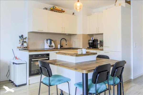 Appartement à vendre |  Poissy |  3 pièces | 63 m²