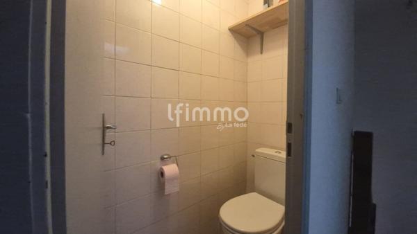 Appartement sur 1 étage avec cour commune