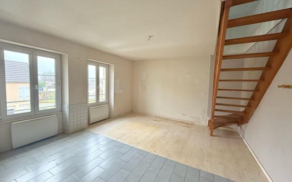Appartement à vendre    2 pièces • 49 m2 Villette-lès-Dole