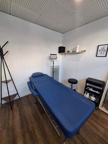 Local commercial à louer à Chelles 65 m² en rez-de-chaussée