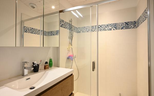 Maison à vendre    5 pièces •  La Flotte