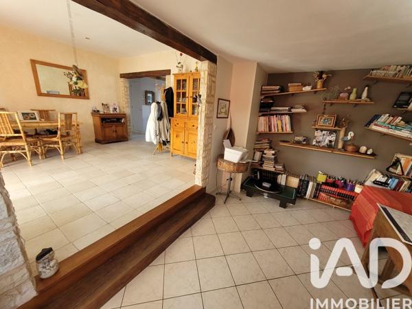Maison à vendre 5 pièces 113 m² Saint-Aubin-le-Cloud