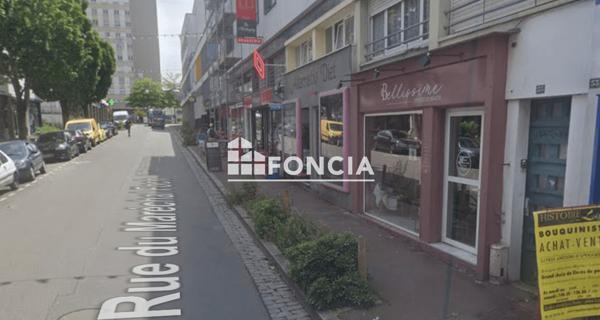 Location Local commercial 3 pièces 66.85 m² - Lorient 56100