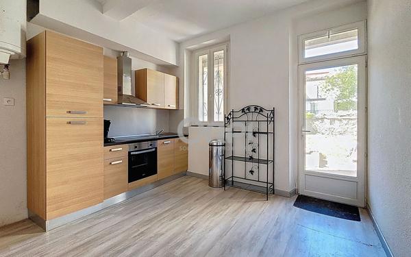 Maison à vendre    6 pièces •  Prades