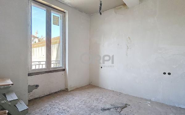 Maison à vendre    6 pièces •  Prades