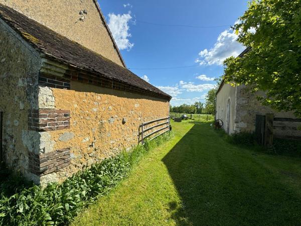 Maison à vendre    5 pièces •  Nocé