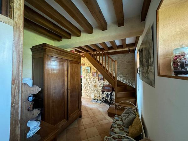 Maison à vendre    5 pièces •  Nocé