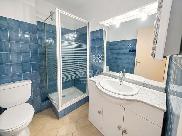 Canet en Roussillon, Plage Sud : Studio vendu meublé 21 m2 avec terrasse vue mer à vendre