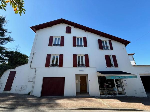 Immeuble à vendre USTARITZ (64)