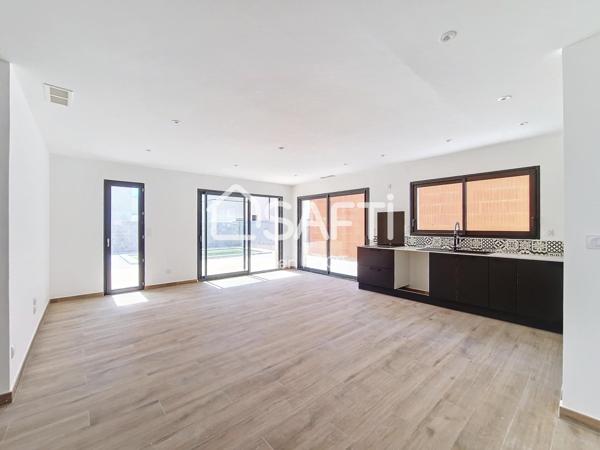 Villa T5 4 chambres 105 m² piscine et garage NEUF