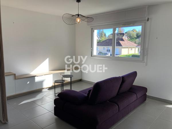 Location : appartement 4 pièces (81 m²) à ORTHEZ