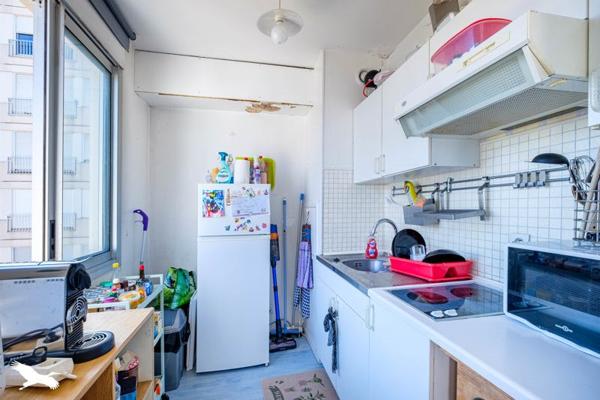Appartement 165 000 € Lyon 07 1 pièce 30 m² DPE D