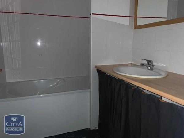 Appartement à louer 2 pièces 59.07m² Villeurbanne (69100)