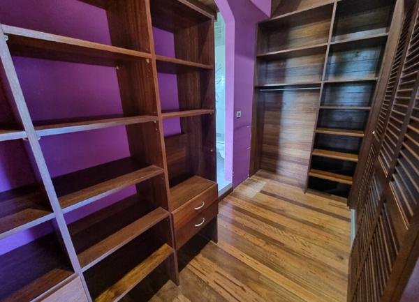 Maison à vendre    4 pièces •  Remire-Montjoly