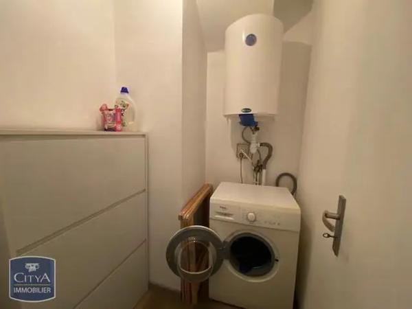 Appartement à louer 3 pièces 60.55m² Saint-Pierre (97410)