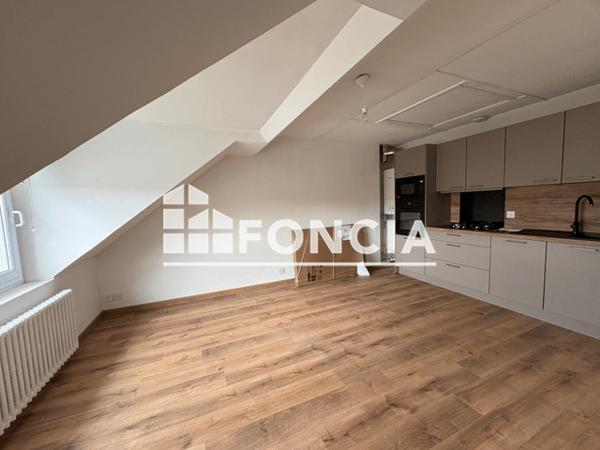 Location Appartement 3 pièces 44.8 m² - 30 QUAI BEATRIX DE GAVRE Laval 53000