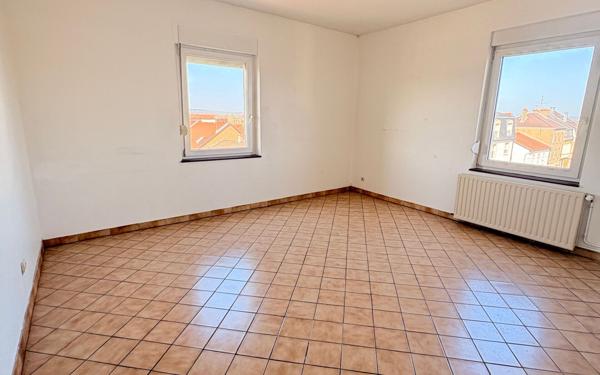 Appartement à louer    3 pièces •  Yutz