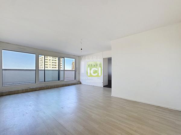 Appartement T4 avec vue panoramique sur Saint-Pierre - Cholet