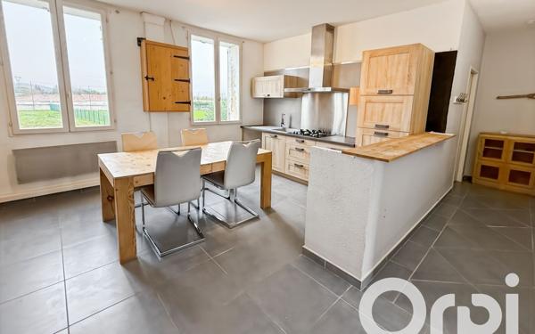 Appartement à louer    3 pièces • 71,81 m2 Bollène