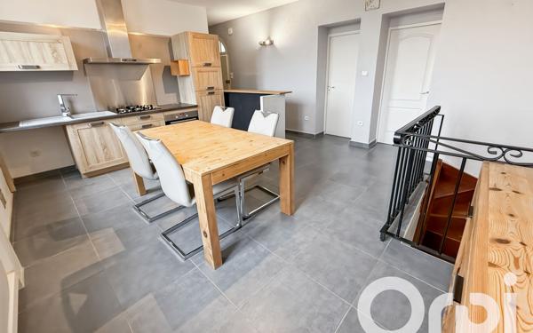 Appartement à louer    3 pièces • 71,81 m2 Bollène