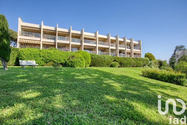 Appartement à vendre 2 pièces 54 m² Antibes