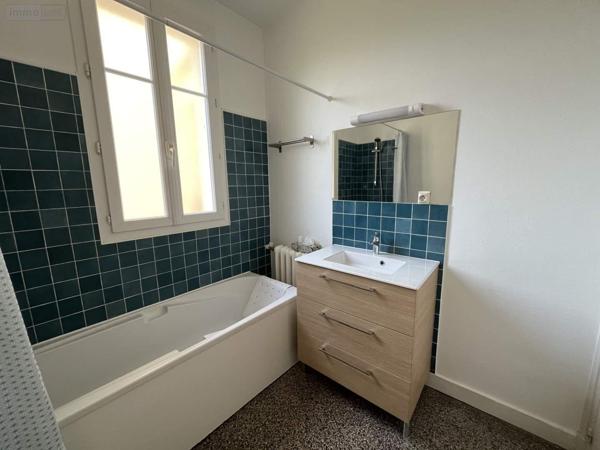 Appartement à vendre à Tours dans l'Indre-et-Loire (37000), ref : 003/2508