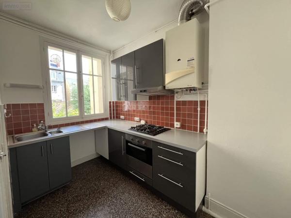 Appartement à vendre à Tours dans l'Indre-et-Loire (37000), ref : 003/2508