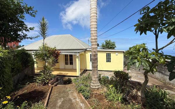 Maison à vendre    4 pièces •  Saint-Leu