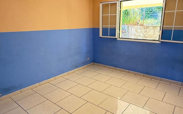 Maison à vendre    4 pièces •  Saint-Leu