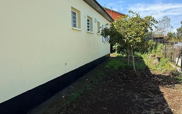 Maison à vendre    4 pièces •  Saint-Leu