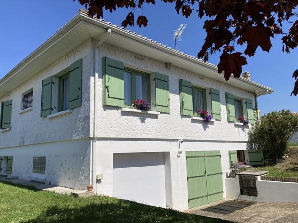 Maison à vendre |  Ambarès-et-Lagrave |  9 pièces | 125 m²
