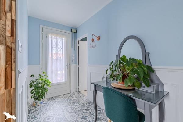 Maison à vendre |                                       Ambarès-et-Lagrave |                                        9 pièces  |  125 m²