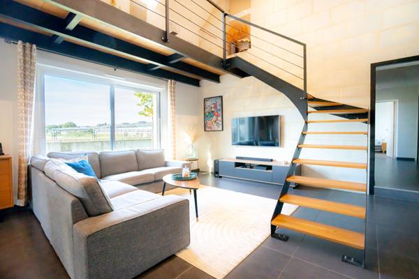 Superbe longère rénovée 200m² avec piscine - Saint Lambert des Levées