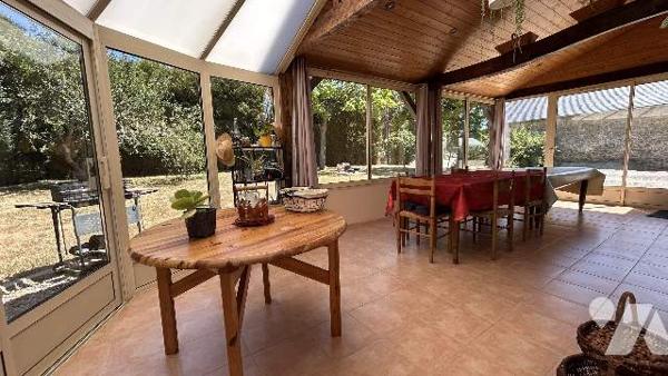 Maison de campagne, dépendances, terrain