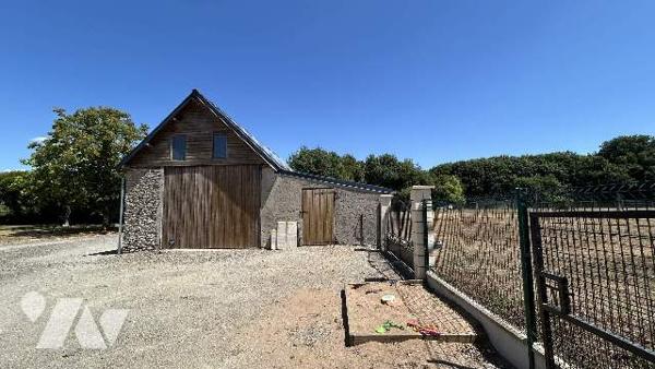 Maison de campagne, dépendances, terrain