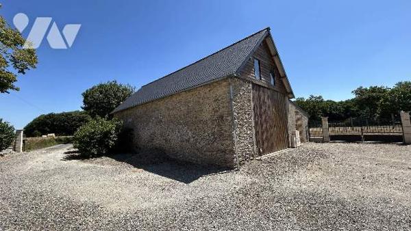 Maison de campagne, dépendances, terrain