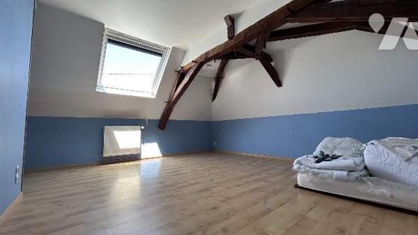 Maison de campagne, dépendances, terrain