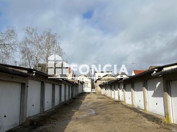 Location Parking 7 m² - 11 RUE AUGUSTE GOISNEAU Orleans 45000