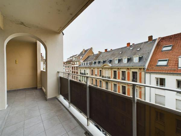 Appartement à louer    4 pièces • 100,34 m2 Strasbourg