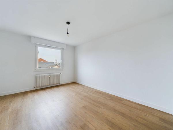 Appartement à louer    4 pièces • 100,34 m2 Strasbourg