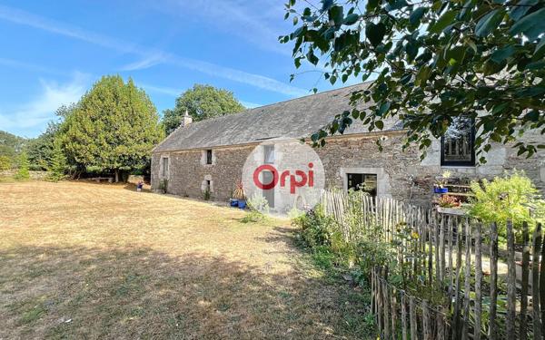 Maison à vendre    11 pièces •  Theix