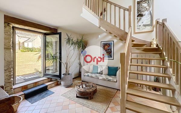 Maison à vendre    11 pièces •  Theix