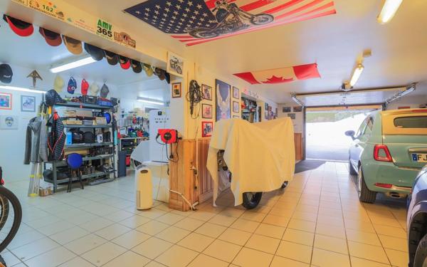 Maison à vendre    7 pièces • 238 m2 Abbeville