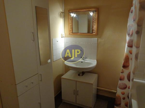 Vente appartement Nantes : 91 750 € - AJP Immobilier Nantes Sud