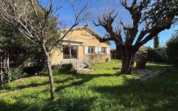 Maison à vendre    3 pièces • 86 m2 Vedène