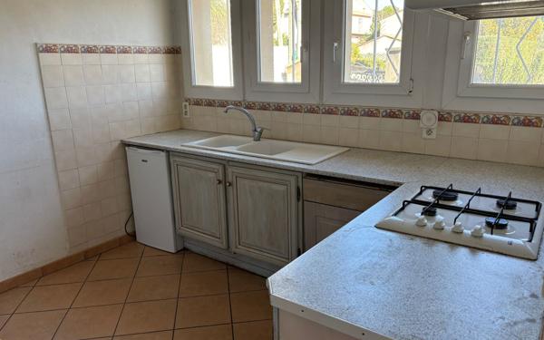 Maison à vendre    3 pièces • 86 m2 Vedène